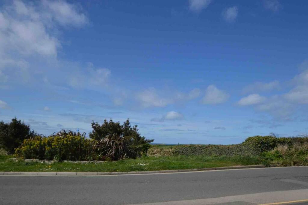 Beautiful 3 Bedroom Apartment By The Sea Newquay  Exterior photo